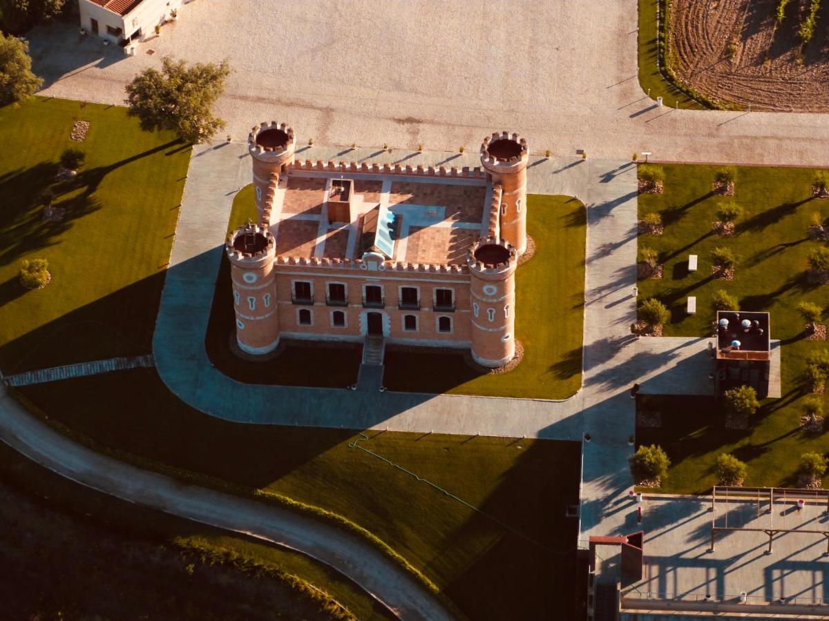 Castillo De Monte La Reina Posada Real & Bodega Toro Eksteriør bilde